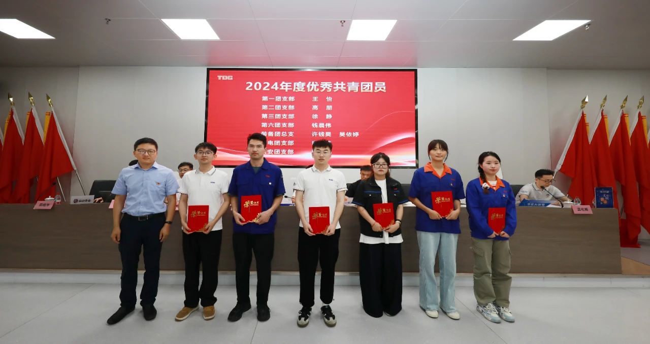 1752826675236041.jpg 7a324feca036601e3e6ce6037a0d12bf.jpg