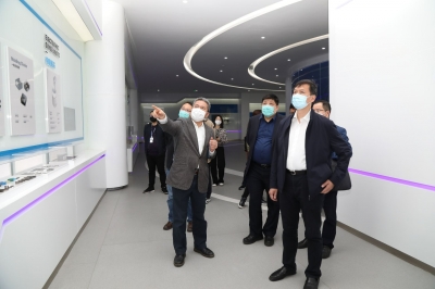 2020年4月22日工信部驻浙江复工复产联络组一行3118云顶集团